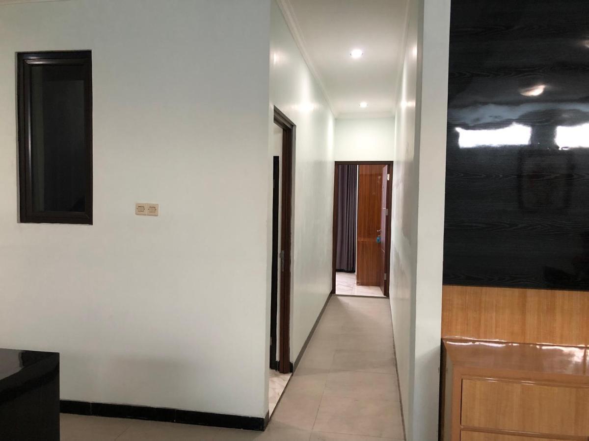 Bening Asri Guesthouse Тангеранг Екстериор снимка