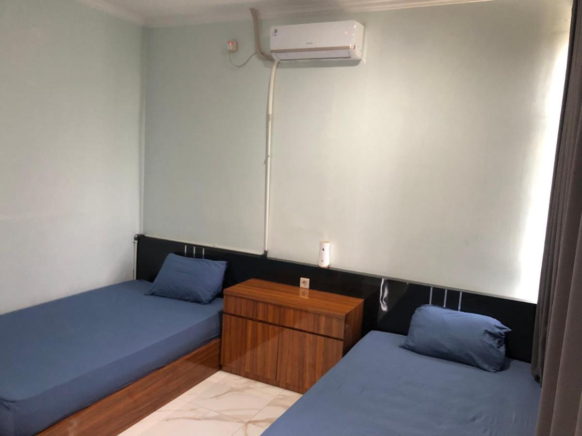 Bening Asri Guesthouse Тангеранг Екстериор снимка